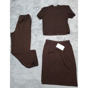 St. John Sport by Marie Gray knitted 3 pieces suit